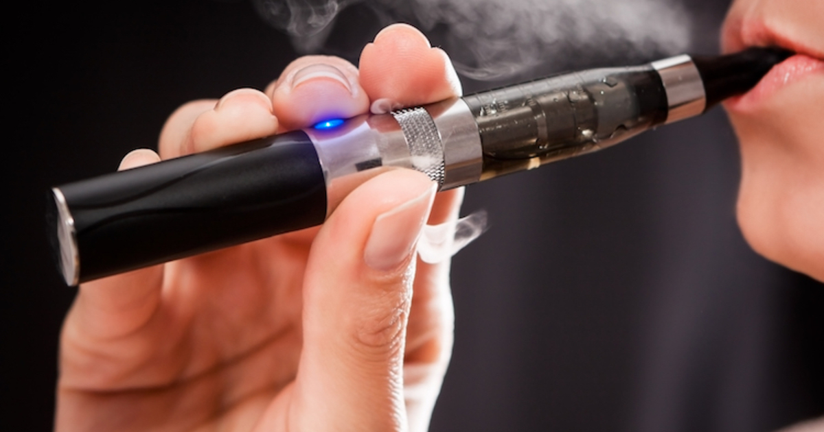 La cigarette lectronique, alternative au tabac, reste dconseille par des  professionnels - Le Spcialiste
