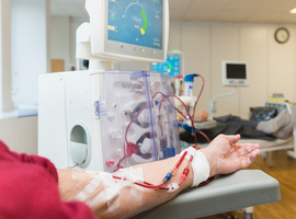 AZ Sint-Jan Brugge-Oostende AV top-center innovatieve vaattoegang bij dialysepatiënten