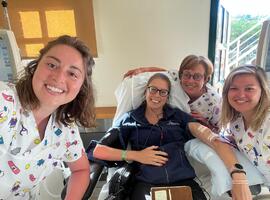 Dialyseafdeling Maria Middelares en vzw Scharnier verenigden nierpatiënten in Kreta