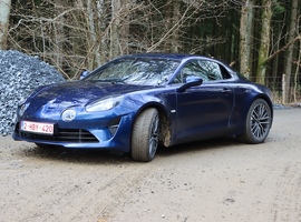 Alpine, un monde en bleu