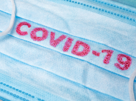 Aucun traitement antirétroviral ne protège du Covid-19 