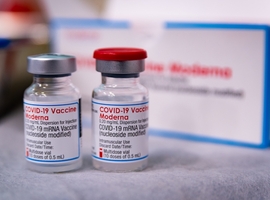 Covid: l'UE réserve 15 millions de doses du vaccin Moderna modifié