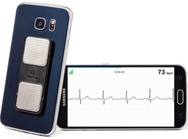 Ik vaccineer en spoor ondertussen AF op met mijn smartphone…