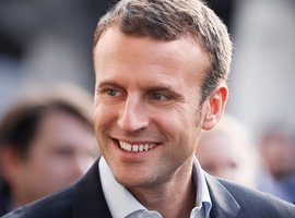 Fils de médecins, Emmanuel Macron remporte une présidentielle française inédite ...