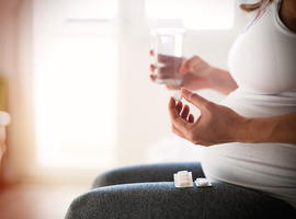 Pyrosis tijdens de zwangerschap, zuurremmers en astma bij het kind