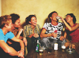Le binge drinking chez les jeunes: que savons-nous de ses conséquences cérébrales?