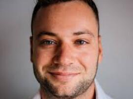 Ewoud Jacobs wint tiende editie van Vlaamse PhD Cup