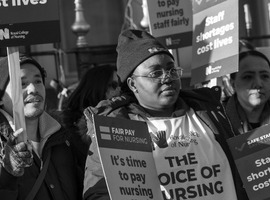 Grève jusqu'à Noël envisagée chez les infirmières britanniques