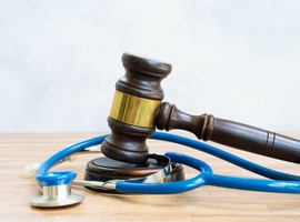 Artsen onder vuur: Hoge Raad fileert hervormingsplan gezondheidszorg
