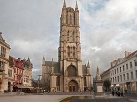 La cathédrale Saint-Bavon de Gand dévoile l'Agneau mystique rénové