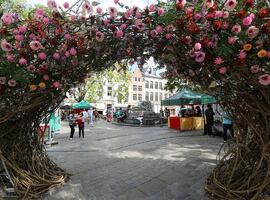 Le centre historique de Bruxelles se végétalise pour célébrer le printemps