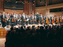 Belgian National Orchestra viert 90 jaar met nieuw seizoen en rebranding
