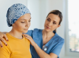 Les patients atteints du cancer acceptent de faire de la route pour être soignés au mieux