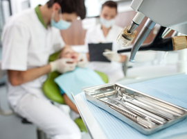 Près de la moitié des nouveaux dentistes venaient de l'étranger en 2022