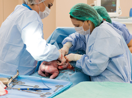 Des algorithmes pour la détection des complications néonatales