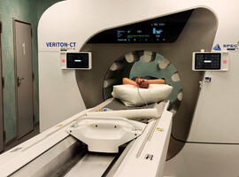 Le CHBA ajoute le score calcique à la scintigraphie myocardique