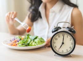 Bien répartir ses repas au cours de la journée pourrait être bénéfique à la santé