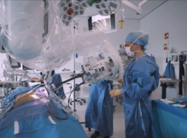Première mondiale en chirurgie robotique : l'hôpital Maria Middelares réalise une auto-transplantation rénale 