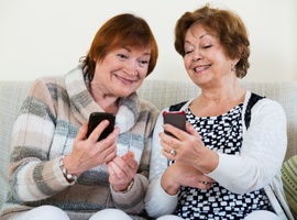 L’utilisation d’un smartphone pourrait-elle réduire de moitié le risque de démence?