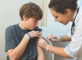 Vaccination contre le HPV: communication avec les parents