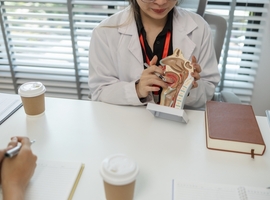 Cancers naso-sinusiens: le curage cervical prophylactique est-il nécessaire?