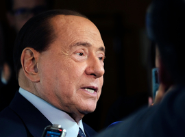 Berlusconi op intensieve zorg door hartproblemen