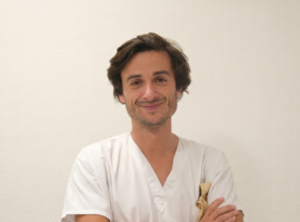« Les urgences ne peuvent pas absorber seules les fractures de la société » ( Dr Stefano Malinverni )