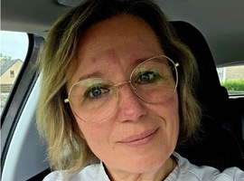 « Une relation ne se chronomètre pas sans perdre son âme » ( Evelyne Vilain )