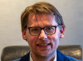 Na de artsen luiden nu ook de tandartsen de alarmbel over Vandenbroucke