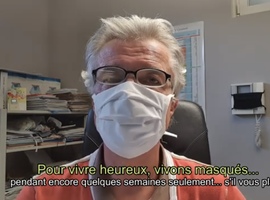 L'importance du masque: le Dr Xavier Van der Brempt fait le buzz sur YouTube