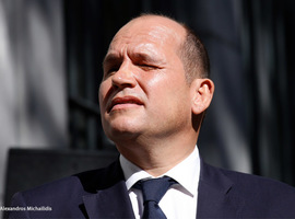 Brussels burgemeester biedt in Kiev expertise aan voor hulp verkrachte vrouwen
