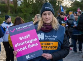 Le gouvernement britannique saisit la justice contre une grève des infirmières