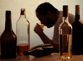 Regeringen bundelen krachten tegen overmatig alcoholgebruik