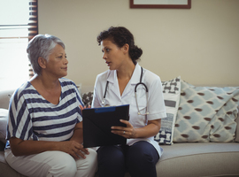 Maisons médicales : quand le forfait limite les soins à domicile