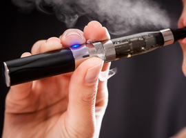 Faut-il mégoter sur l’e-cigarette? 