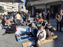 Patiënten hekelen in Brussel gebrek aan actie op Long Covid Awareness Day