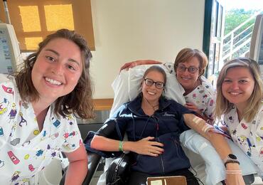 Dialyseafdeling Maria Middelares en vzw Scharnier verenigden nierpatiënten in Kreta
