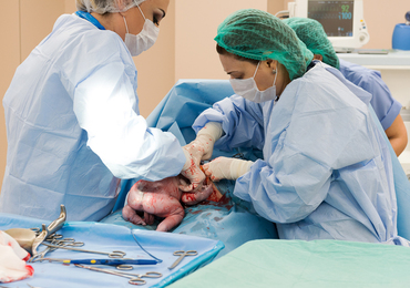 Des algorithmes pour la détection des complications néonatales