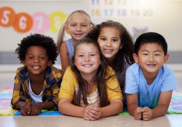 Fysieke fixatie in de pediatrie: getuigenissen van kinderen tonen aan dat dit vaak als traumatisch wordt ervaren