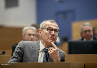 Une fonctionnaire impliquée dans l’affaire Medista décorée par Vandenbroucke
