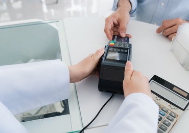 Médecins et dentistes pas concernés par la diminution de 25% des remboursements