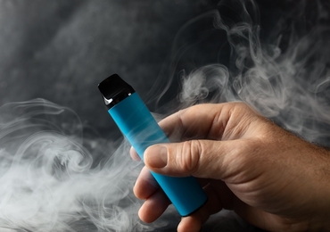 Vandenbroucke voert strijd op tegen vapes