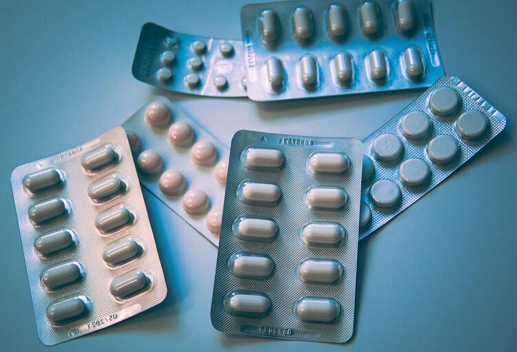 The World Health Organization criticizes unnecessary antibiotic treatments during the Corona crisis