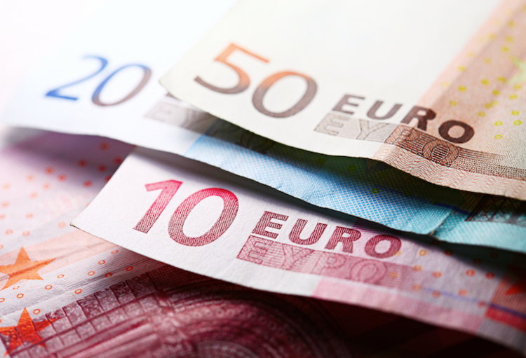 Zorgpersoneel loopt tot 175 euro mis door index-uitstel - De Specialist